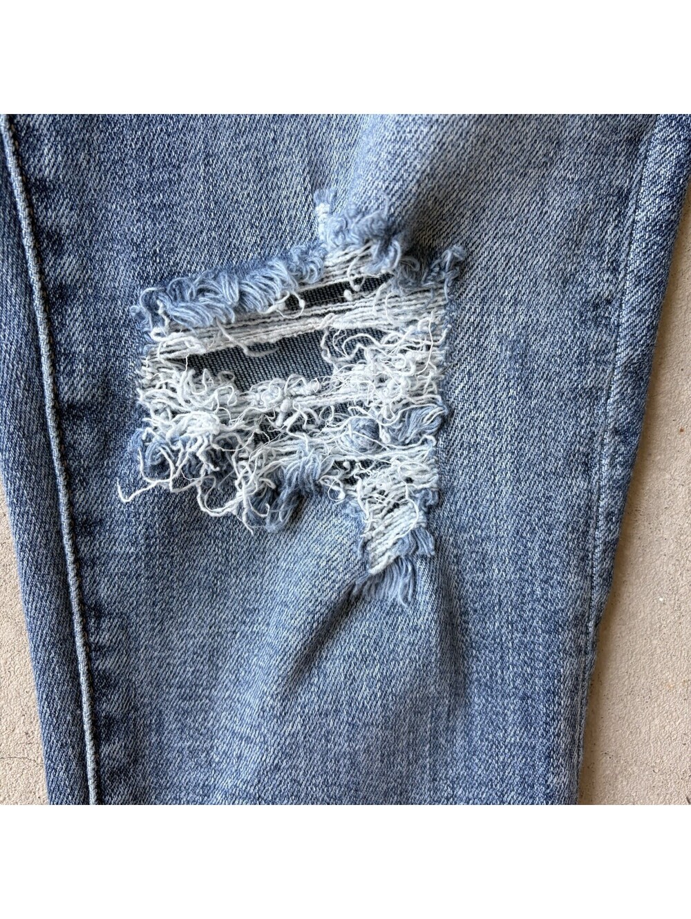 Buckle Black Women’s Ankle Skinny Jeans Blue Medium Wash Distressed Stretch 30 - Picture 5 of 8